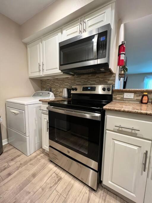 Beautiful/Spacious 2 Bedroom Houston Near Galleria Zewnętrze zdjęcie