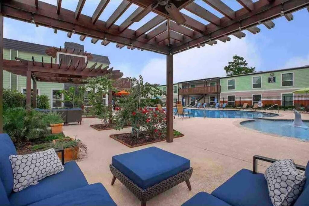 Beautiful/Spacious 2 Bedroom Houston Near Galleria Zewnętrze zdjęcie